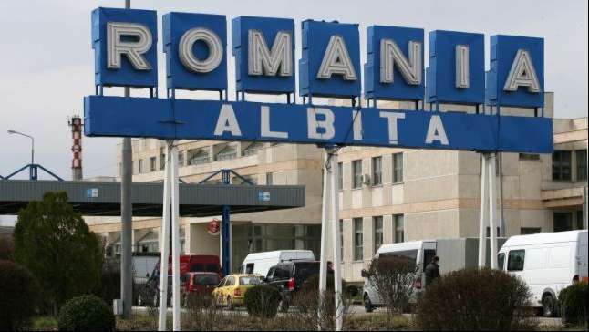 Vama Albița, de la granița cu Republica Moldova, principala poartă de intare din estul României pe unde își încercă norocul traficanții de mașini