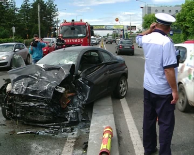 Accident grav pe DN1, în Otopeni. Patru persoane au fost transportate la spital 