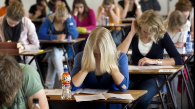 BACALAUREAT 2016. Subiectele şi baremul la FIZICĂ, &icirc;n sesiunea specială pentru olimpici