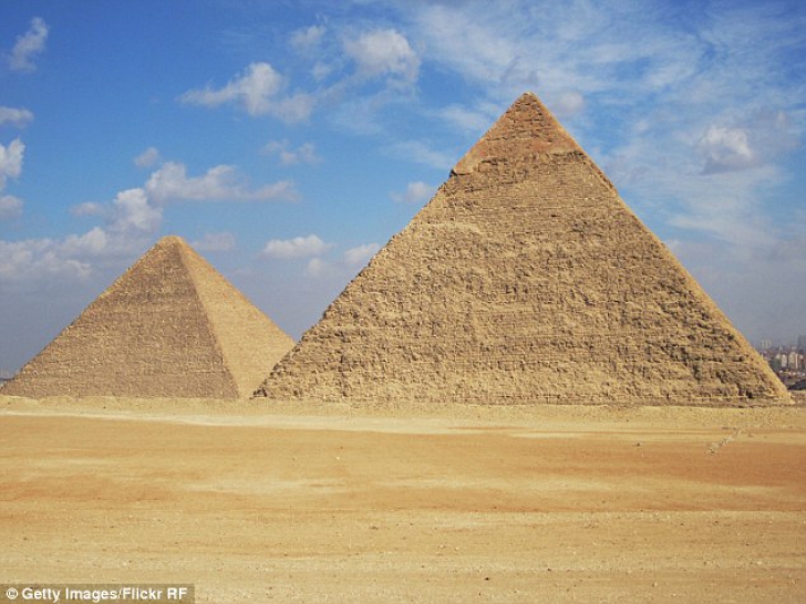 Cercetătorii dezvăluie misterul piramidelor. Imaginile care arată tunele secrete din interiorul lor