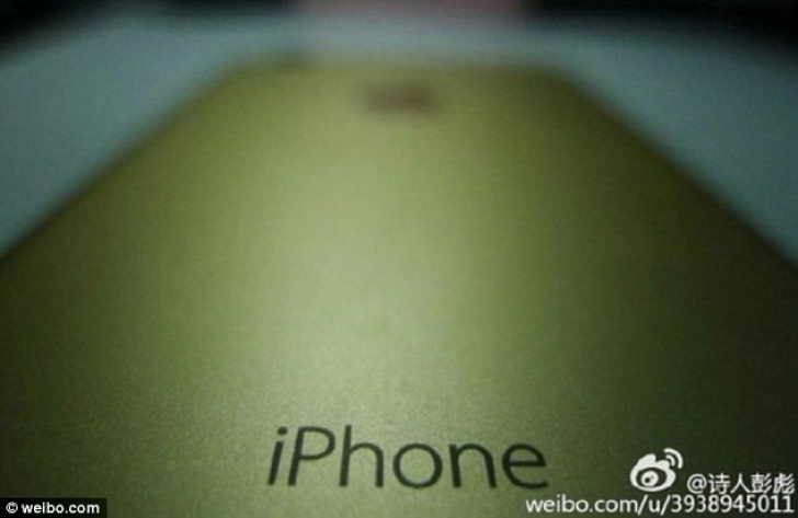 Primele imagini cu iPhone 7 scăpate pe internet 