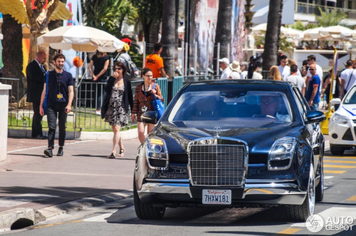 Uimitor! Ce a apărut pe străzi. Au modificat un Mercedes S-Class ca să arate ca un Mercedes 600