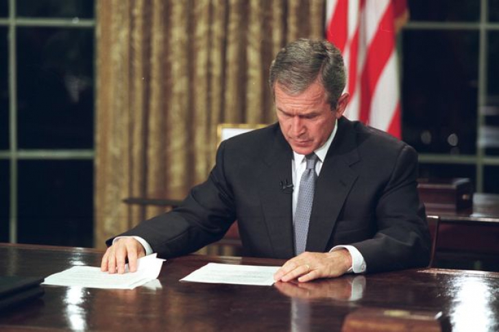 Imagini rare cu fostul președinte al Americii George W. Bush, după atacul de la 11 septembrie
