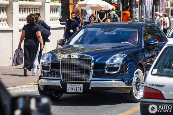 Uimitor! Ce a apărut pe străzi. Au modificat un Mercedes S-Class ca să arate ca un Mercedes 600