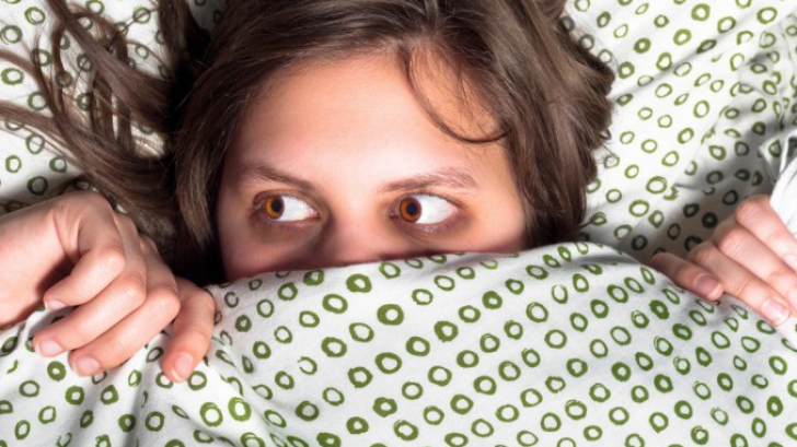 Pericolul nebănuit din patul tău: acarienii. Ce boli şi afecţiuni pot provoca 