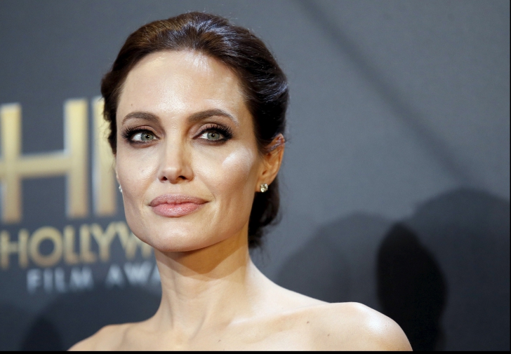 Dieta şoc a Angelinei Jolie te ajută să pierzi aproape 10 kilograme într-un timp record