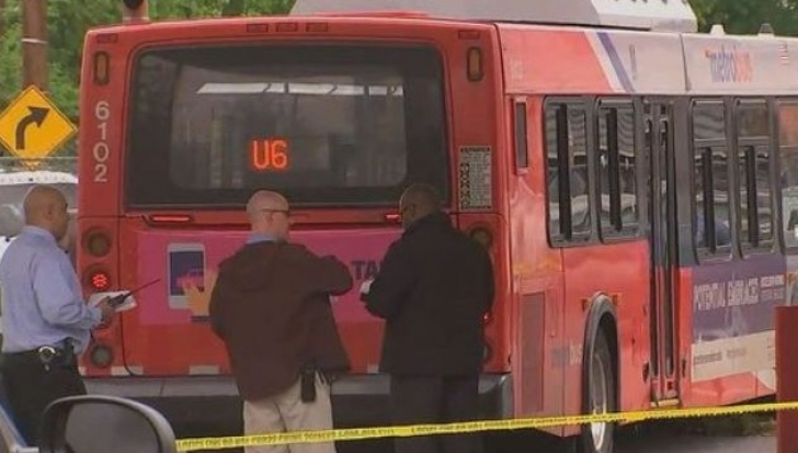 Autobuz deturnat în Washington DC: un pieton a murit