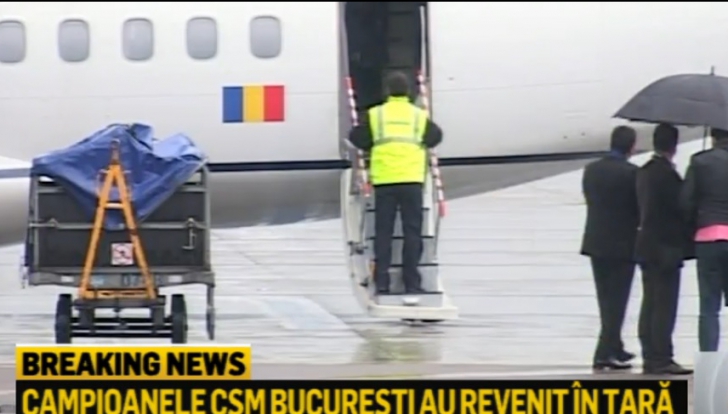 UPDATE. Campioanele de la CSM Bucureşti au revenit în ţară, după ce au câştigat Liga Campionilor