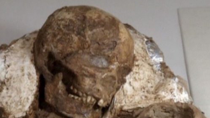 Descoperirea care i-a făcut pe arheologi să plângă. Ce ține în mână o mumie veche de 4.800 de ani