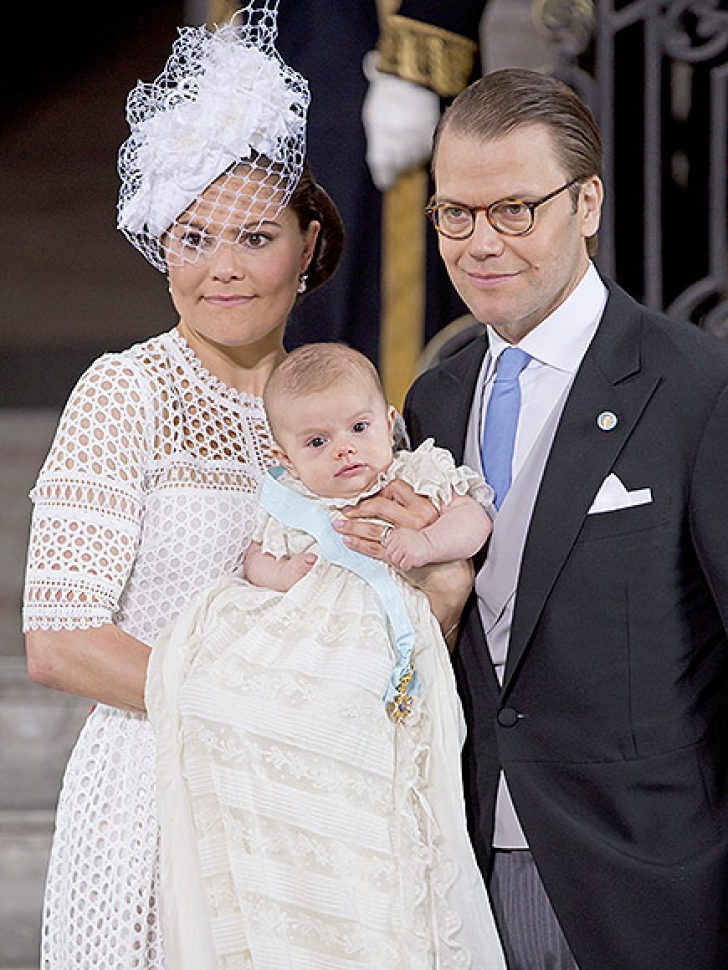 Sărbătoare în sânul familiei regale suedeze. Fiul Prinţesei a fost botezat 
