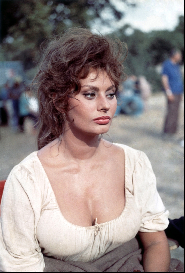 Celebra actriță Sophia Loren, invitat special la TIFF 2016(VIDEO)