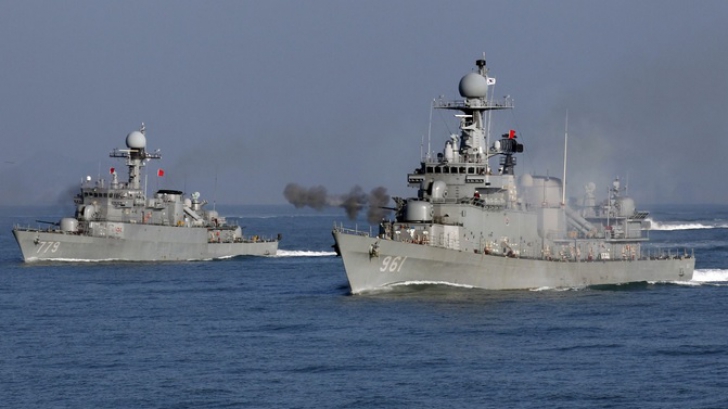 Incident naval între cele două Corei: s-au tras focuri de avertizare