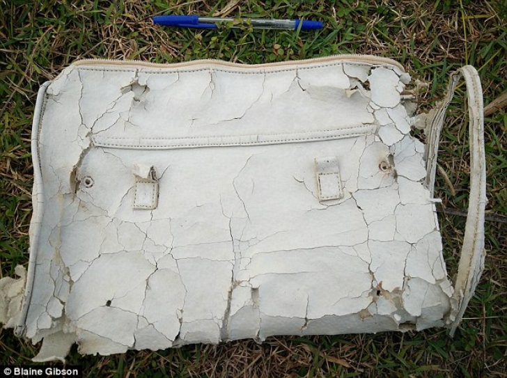 IMAGINI cu obiecte personale ale pasagerilor de la bordul cursei MH370