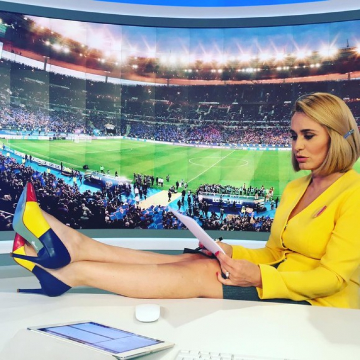 Meciul România-Elveţia o scoate pe Andreea Esca de la ştirile de la ora 19