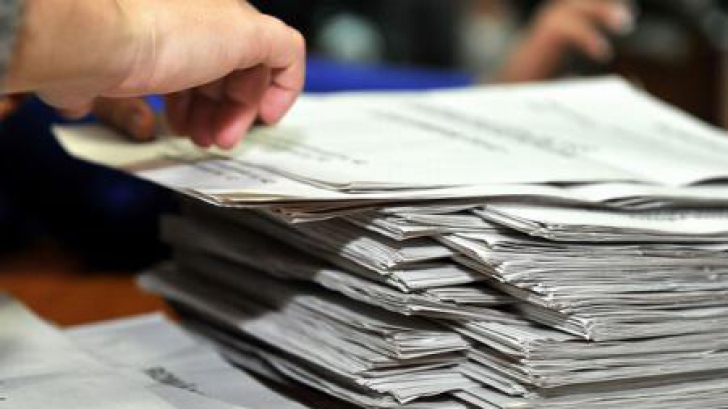 Controversă: 250.000 de buletine de vot NU ies la socoteală în Bucureşti, în tabelul BEC