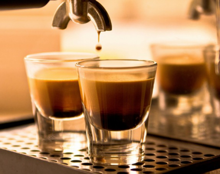 eMAG – TOP 7 cele mai vandute espressoare – Preturile sunt la reducere