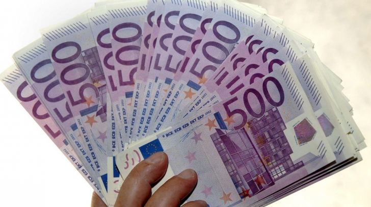 Românii care se întorc în țară ar putea primi până la 50.000 de euro pentru a-și deschide o afacere