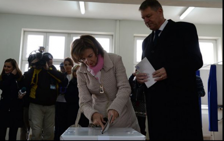 Președintele Klaus Iohannis nu apare pe listele permanente de vot din București 