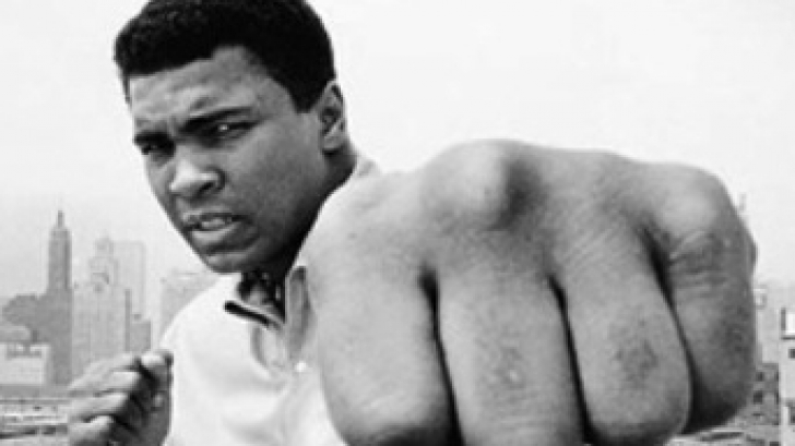 Alarmă pentru unul dintre cei mai buni sportivi din toate timpurile:Muhammad Ali internat de urgenţă