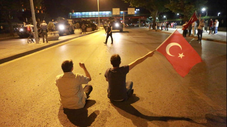 Turcia, lovitură de stat eșuată