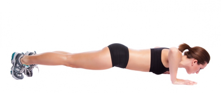 7 exerciţii care te scapă de durerile de spate. Iată cum să le faci corect