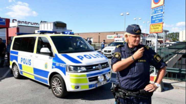 Atac armat la un centru comercial din Suedia