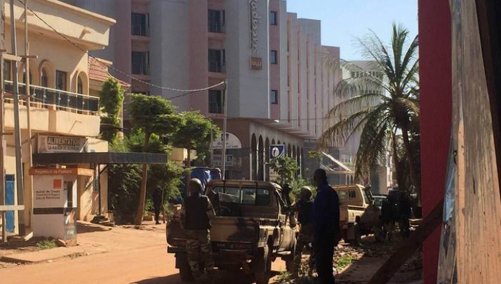 Atac terorist în Mali. Cel puțin 17 militari au fost uciși. 30 de răniți