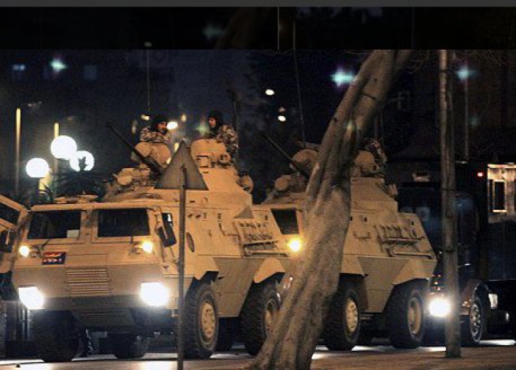 Tancuri pe străzile Ankarei, Turcia