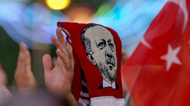 Erdogan,susţinere &icirc;n stradă
