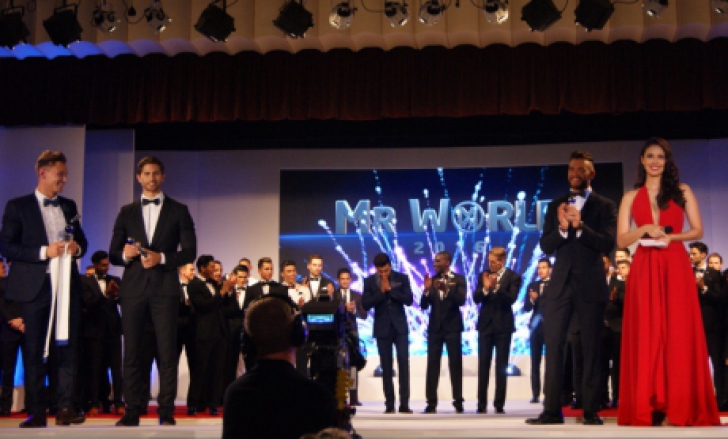 Cine e cel mai frumos bărbat din lume. Mister World 2016 are 26 de ani 