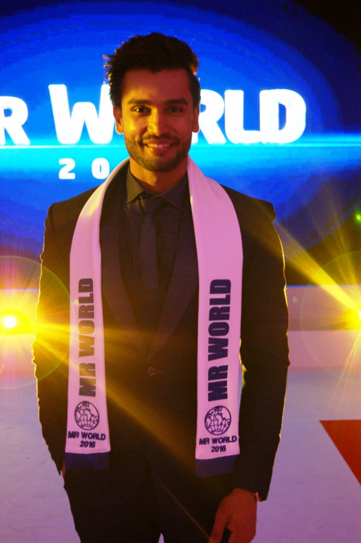 Cine e cel mai frumos bărbat din lume. Mister World 2016 are 26 de ani 