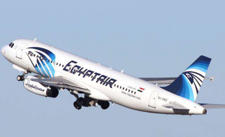 Presa americană: Avionul EgyptAir prăbușit în Mediterana s-a dezintegrat în zbor după un incendiu