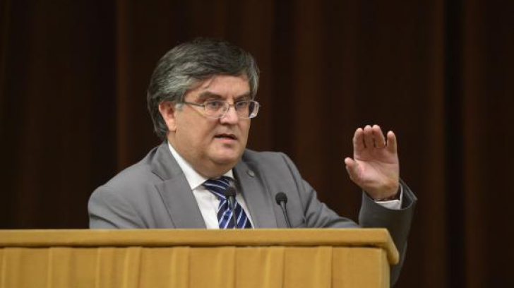 Mircea Dumitru, rectorul care a declarat teza lui Ponta un plagiat, propus ministru al Educaţiei