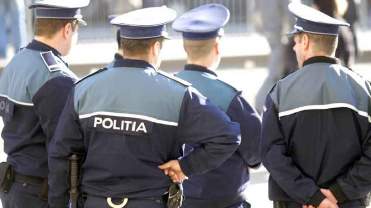 Agentul de poliție din Buzău, arestat pentru luare de mită, a fost trimis în judecată