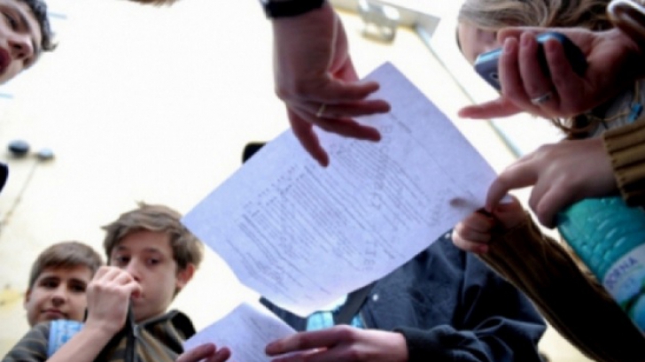 Rezultate la Evaluarea Națională: O singură elevă a obținut media 10 în județul Sibiu