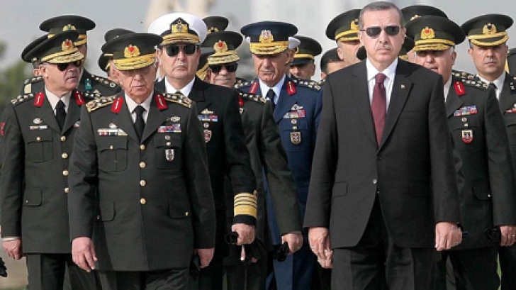 Armata Turciei, "garantul Constituției", are o lungă istorie a loviturilor de stat