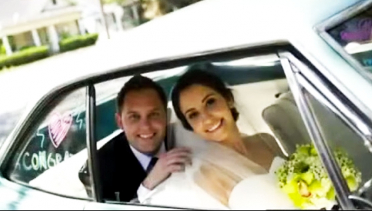 După nuntă, soția a murit de cancer. 2 ani mai târziu, un polițist îi bate în ușă și-i dă un bilet