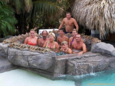 Aşa ceva nu ai mai văzut! Cum au putut să se fotografieze pe plajă