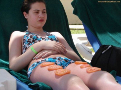 Aşa ceva nu ai mai văzut! Cum au putut să se fotografieze pe plajă