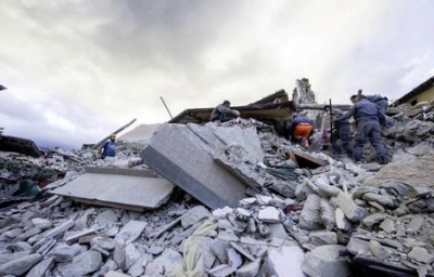 Cutremur devastator în Italia. 250 de persoane decedate. MAE: 5 români au murit. 18 sunt dispăruţi