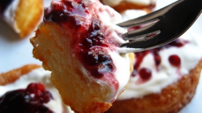 Aşa faci cei mai buni papanaşi. Reţeta secretă pe care puţini bucătari o ştiu