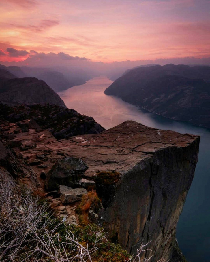 Norvegia - ţara fiordurilor. Imagini care te cuceresc pe loc 