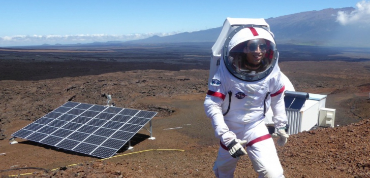 Experiment uriaş: 6 voluntari NASA au trăit, un an, într-un dom. Au simulat viaţa pe Marte