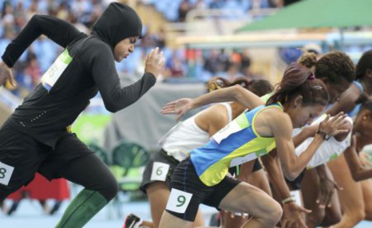 100 metri &icirc;n hijab