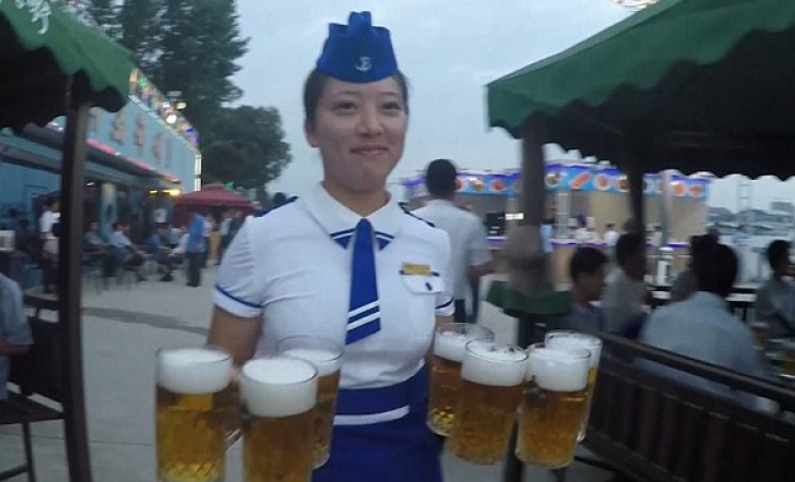 Festivalul berii din Coreea de Nord / Foto: Daily Mail