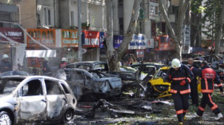 Atac cu maşină capcană în Turcia. Cel puţin 10 poliţişti au fost răniţi 