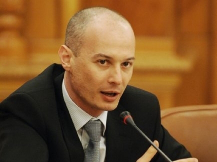 Avocatul lui Bogdan Olteanu a anunţat cum suportă detenţia fostul viceguvernator BNR 