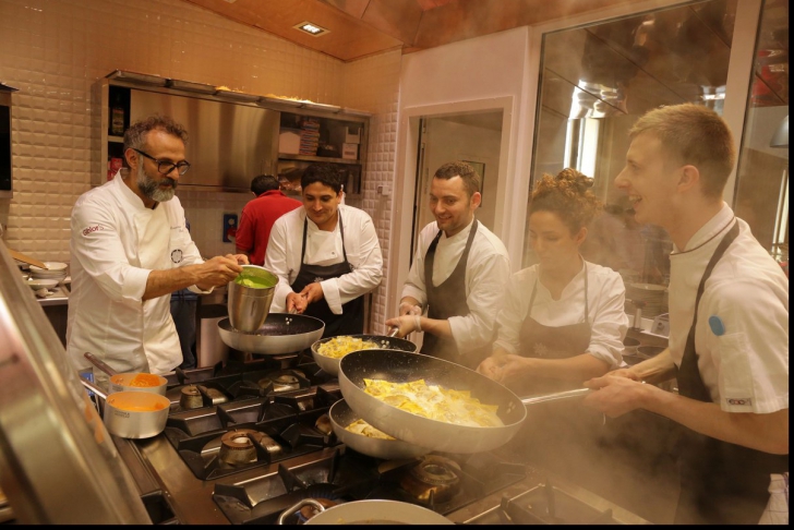 RIO 2016 - Un masterchef de trei stele stele gătește pentru săraci alimentele rămase de la sportivi