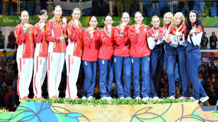 Primele medalii pentru România la Rio. AUR OLIMPIC pentru echipa feminină de spadă: a zdrobit China 