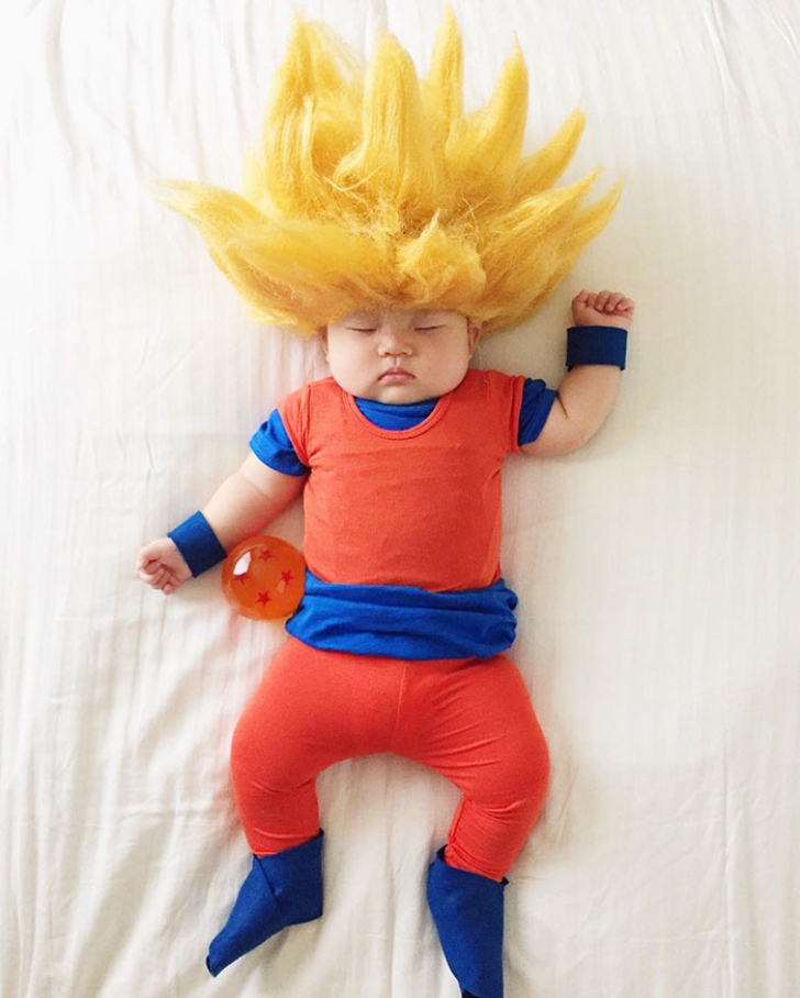 Imaginile cu acest bebeluş au ajuns instant virale. Este incredibil cum poate să arate când doarme 